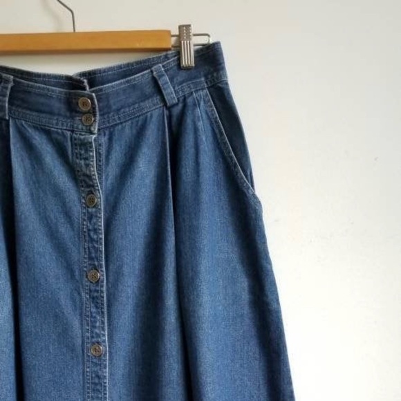 Vintage 80’s Denim Skirt - Picture 3 of 4